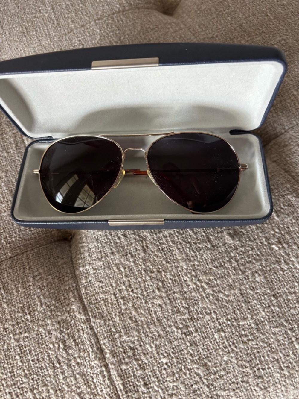 Charmant titanium aviator sunglasses w slight rose gold frame with case